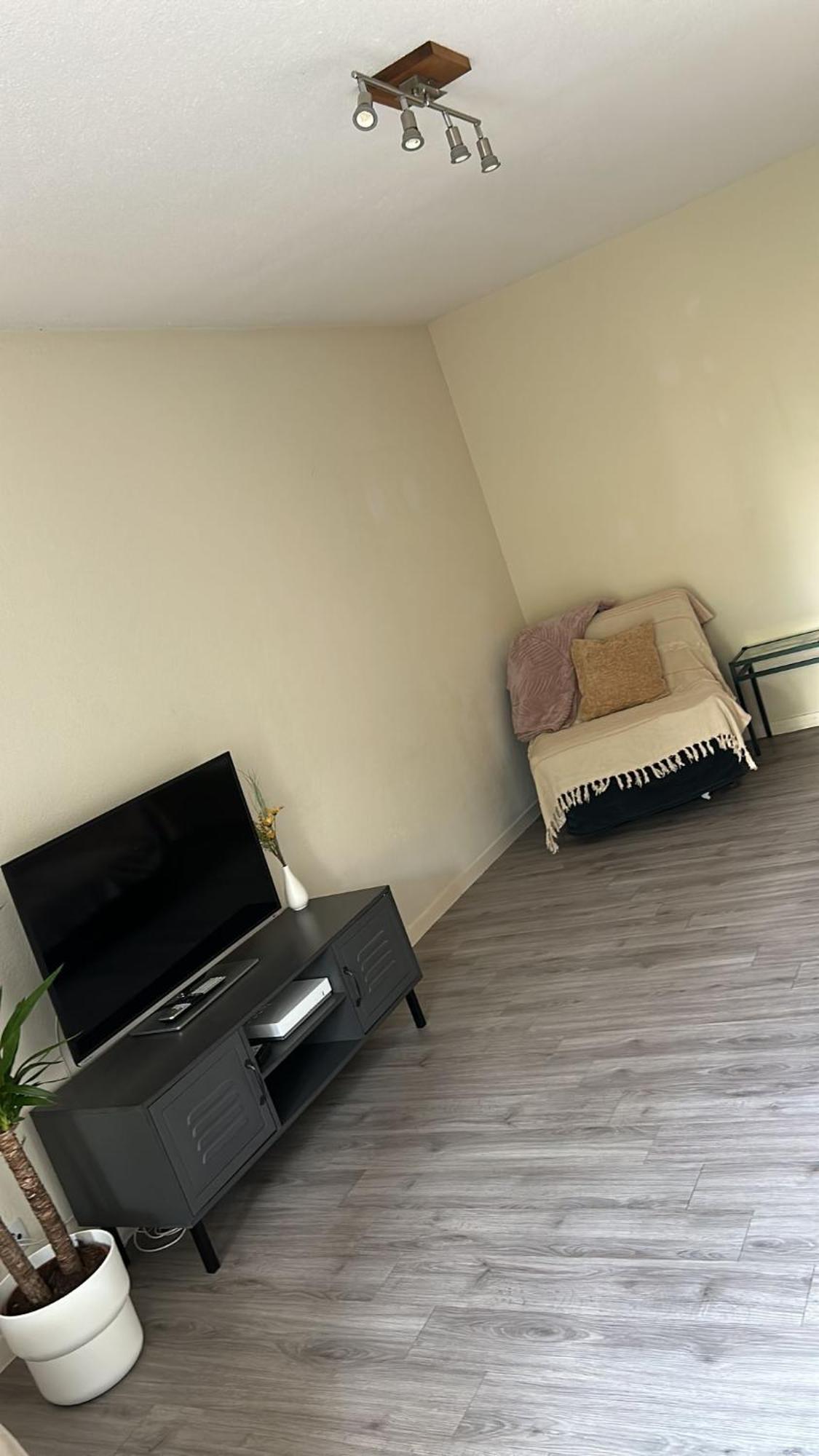 Appartement T2 Piscine Parkin Privee Коломие Екстериор снимка